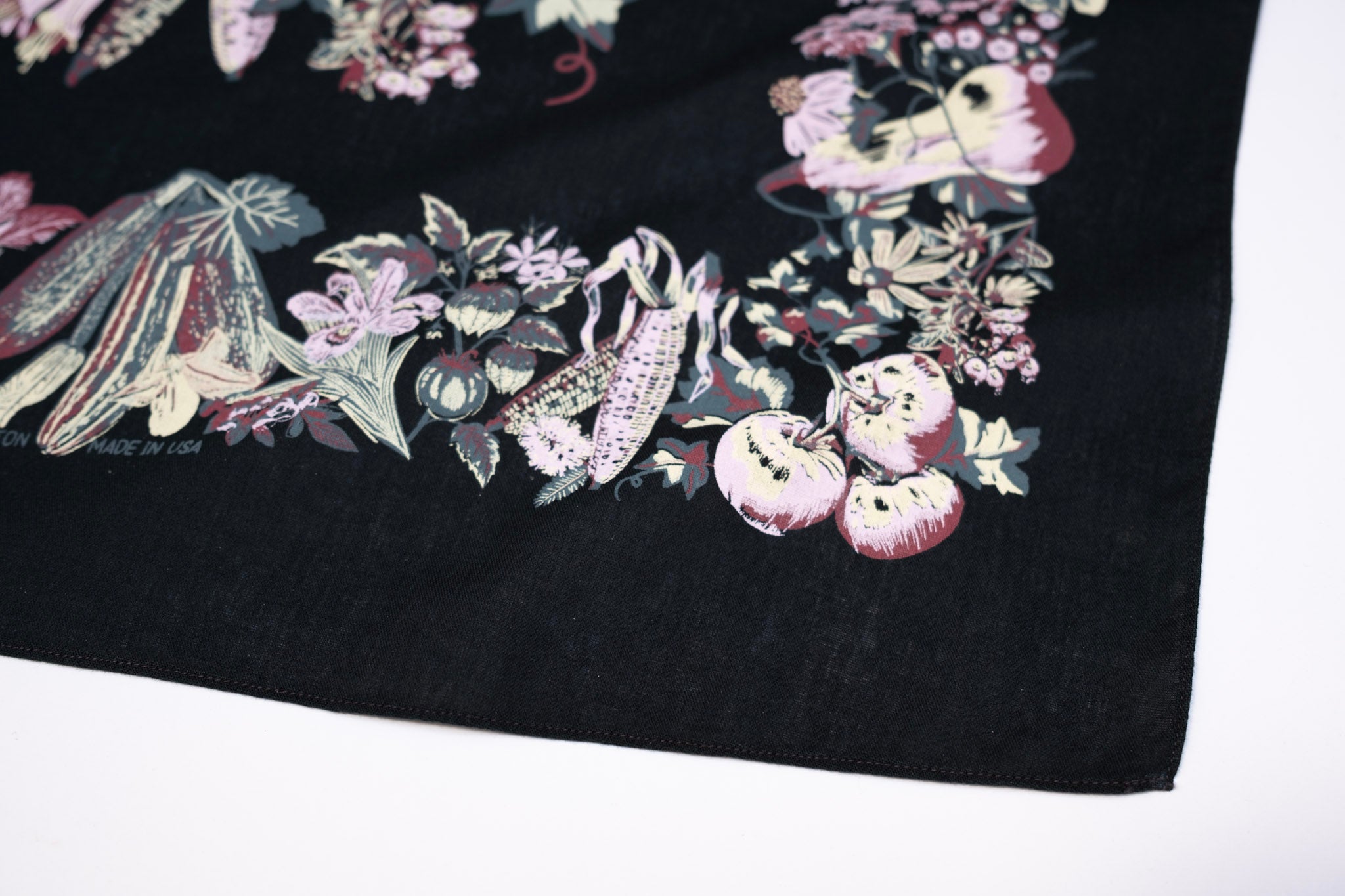 Summer Bounty - 21" Square Bandana